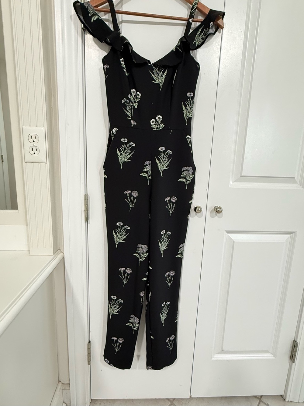 Miss Selfridge Black Floral Ruffle-Strap Jumpsuit